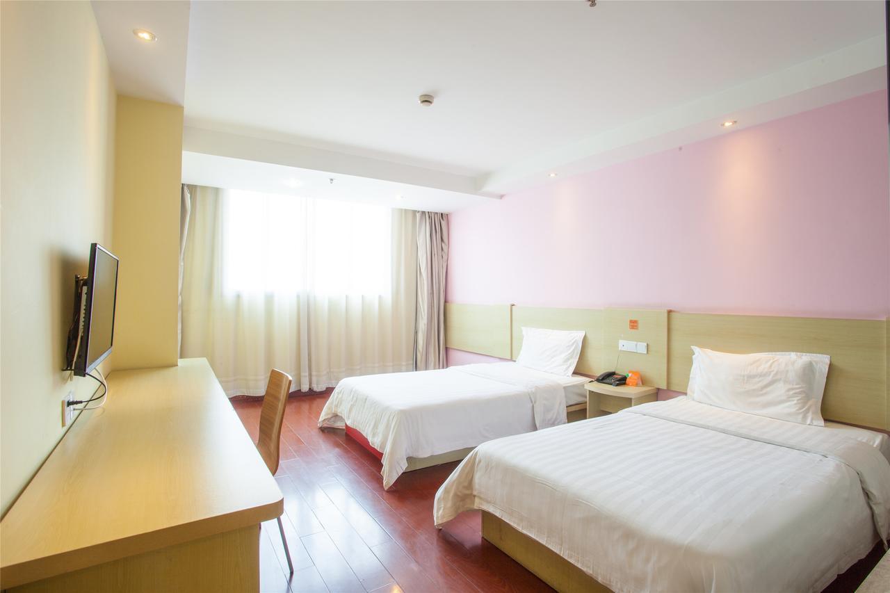 7Days Inn Qingdao Shandong Raod Zhenning Overpass Экстерьер фото