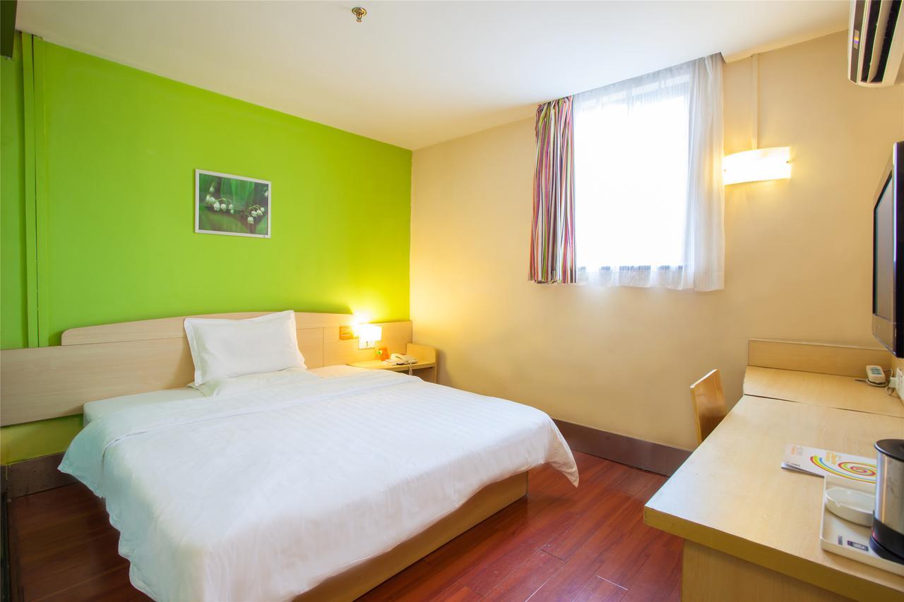 7Days Inn Qingdao Shandong Raod Zhenning Overpass Экстерьер фото