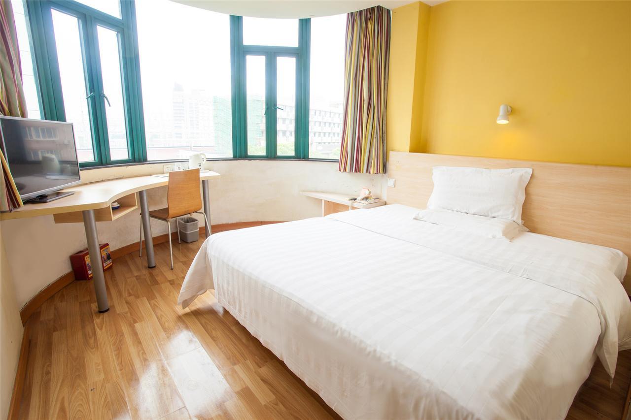 7Days Inn Qingdao Shandong Raod Zhenning Overpass Экстерьер фото