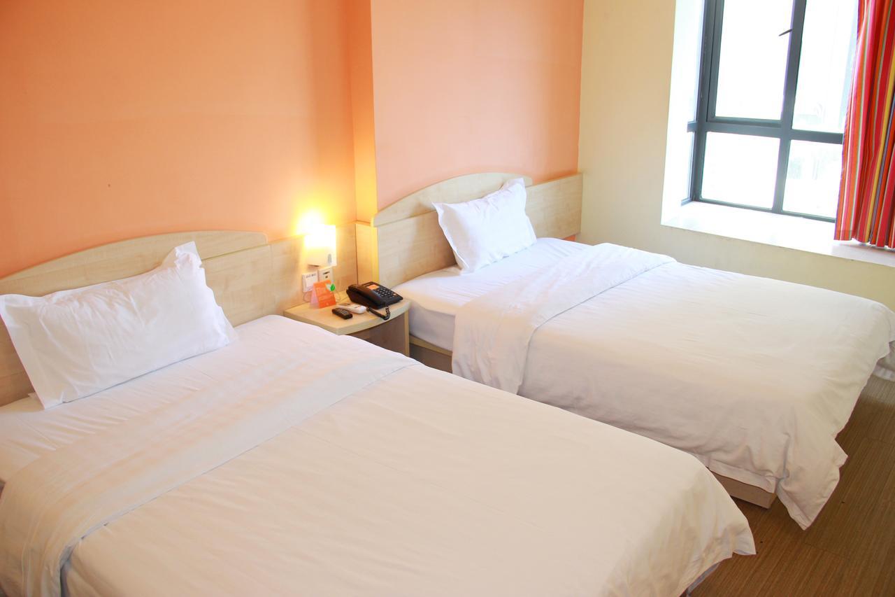 7Days Inn Qingdao Shandong Raod Zhenning Overpass Экстерьер фото